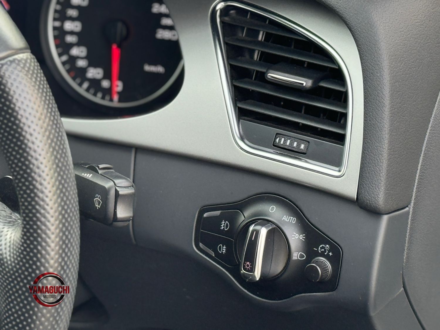 AUDI A4 2.0T QUATTRO SPORTS TYPE 4WD