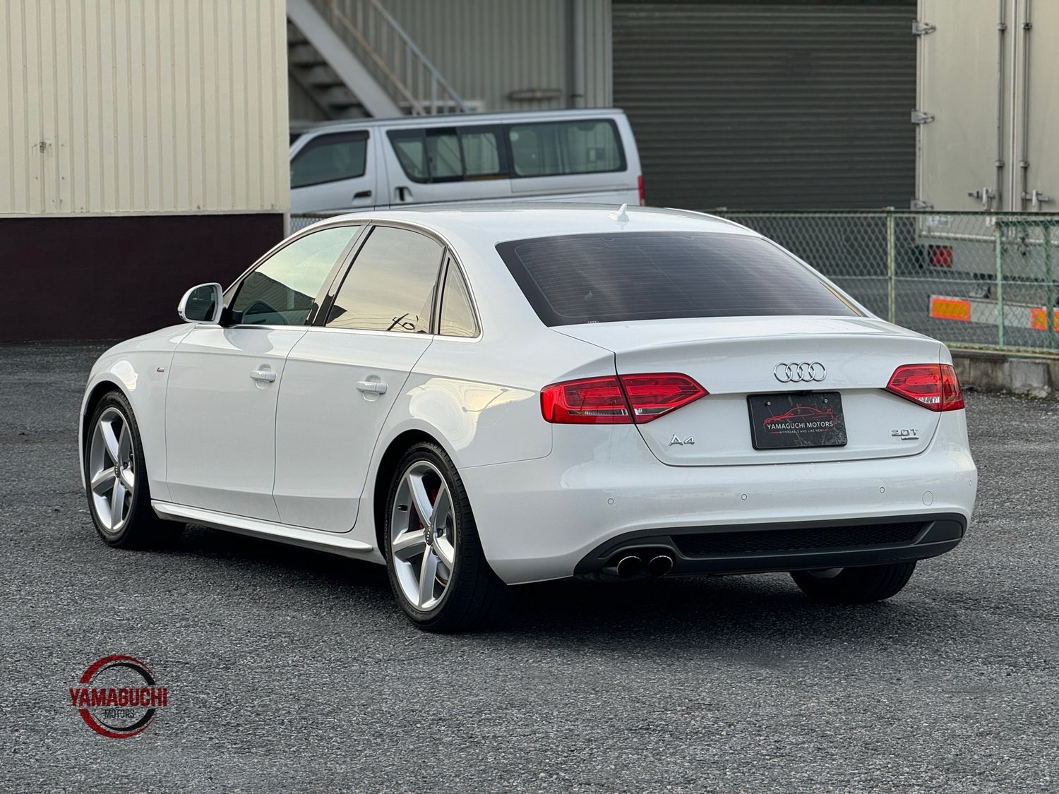 AUDI A4 2.0T QUATTRO SPORTS TYPE 4WD