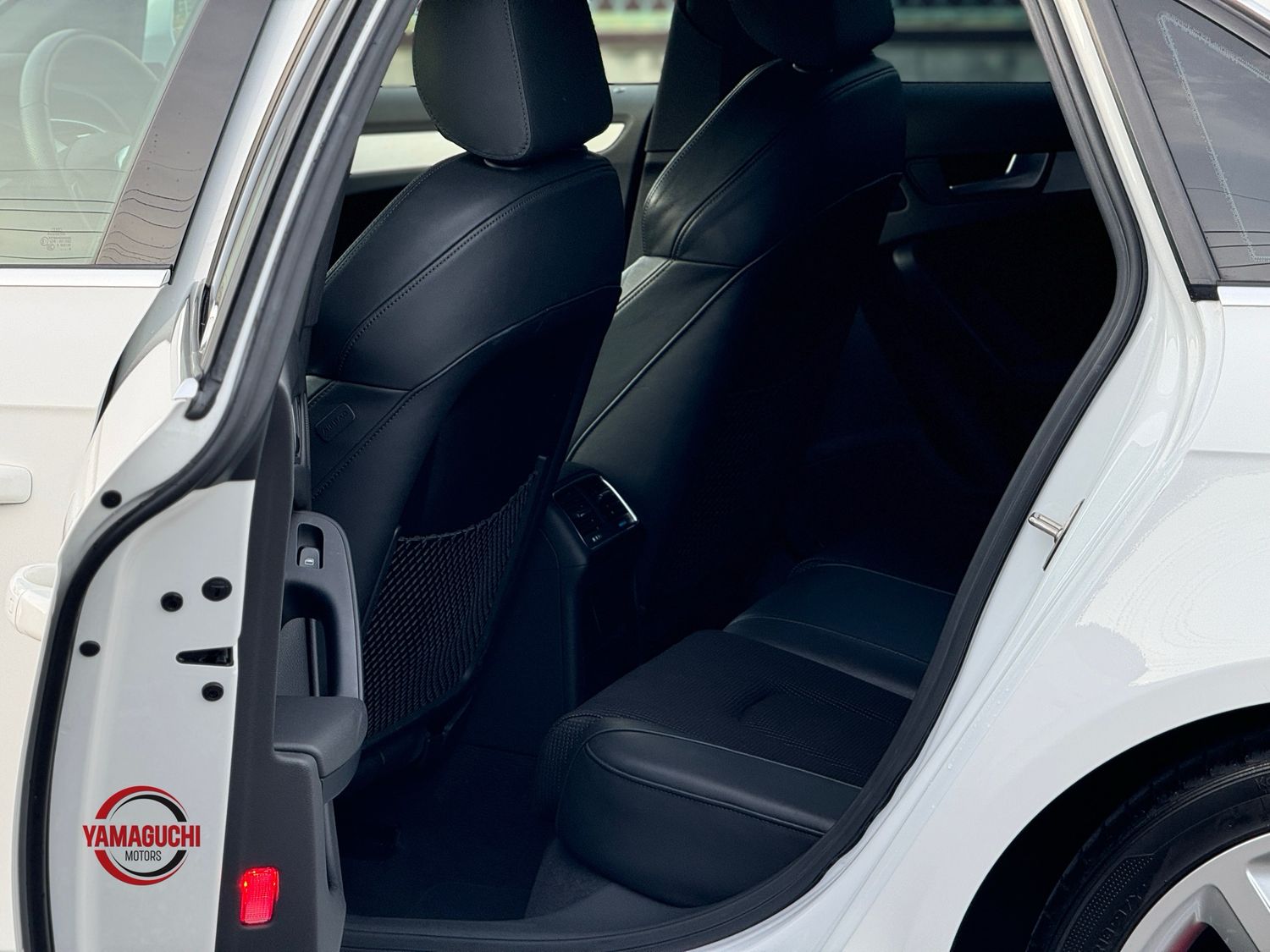 AUDI A4 2.0T QUATTRO SPORTS TYPE 4WD