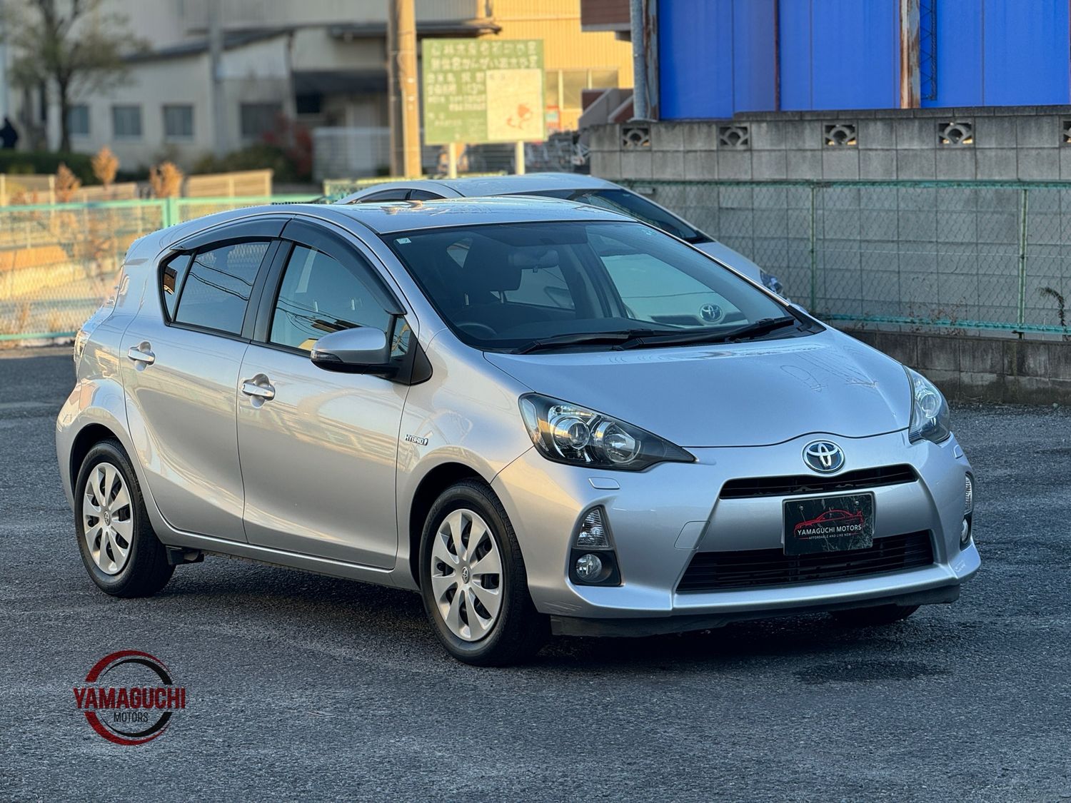 2013 Toyota Aqua Hybrid G Grade Selection For Sale