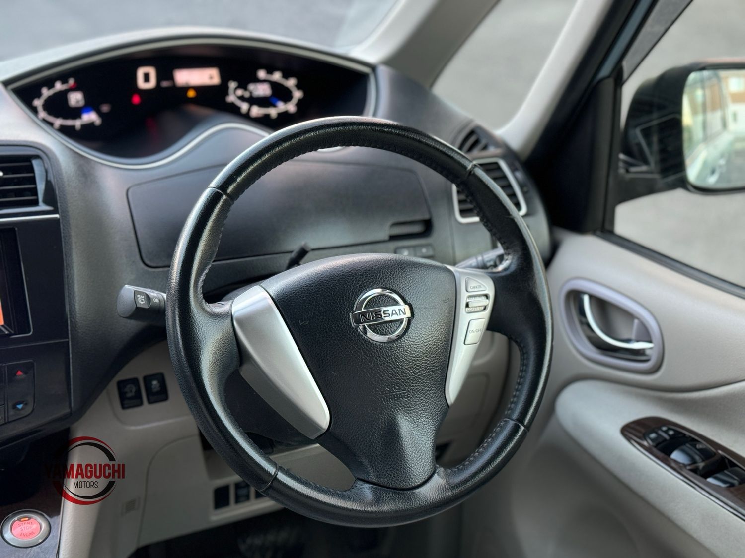 ✨ Nissan Serena S-Hybrid Pure Drive Selection for Sale! ✨