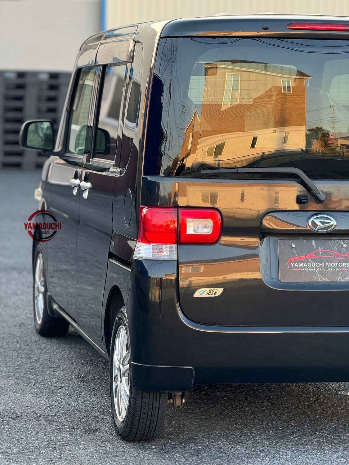 BEAUTIFUL DAIHATSU TANTO WITH ECO IDLE