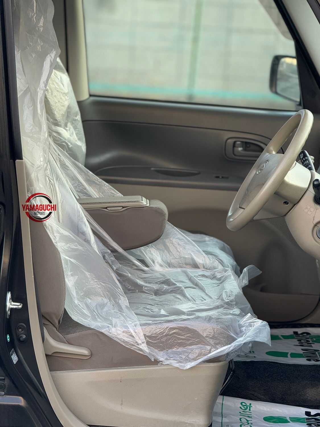 BEAUTIFUL DAIHATSU TANTO WITH ECO IDLE