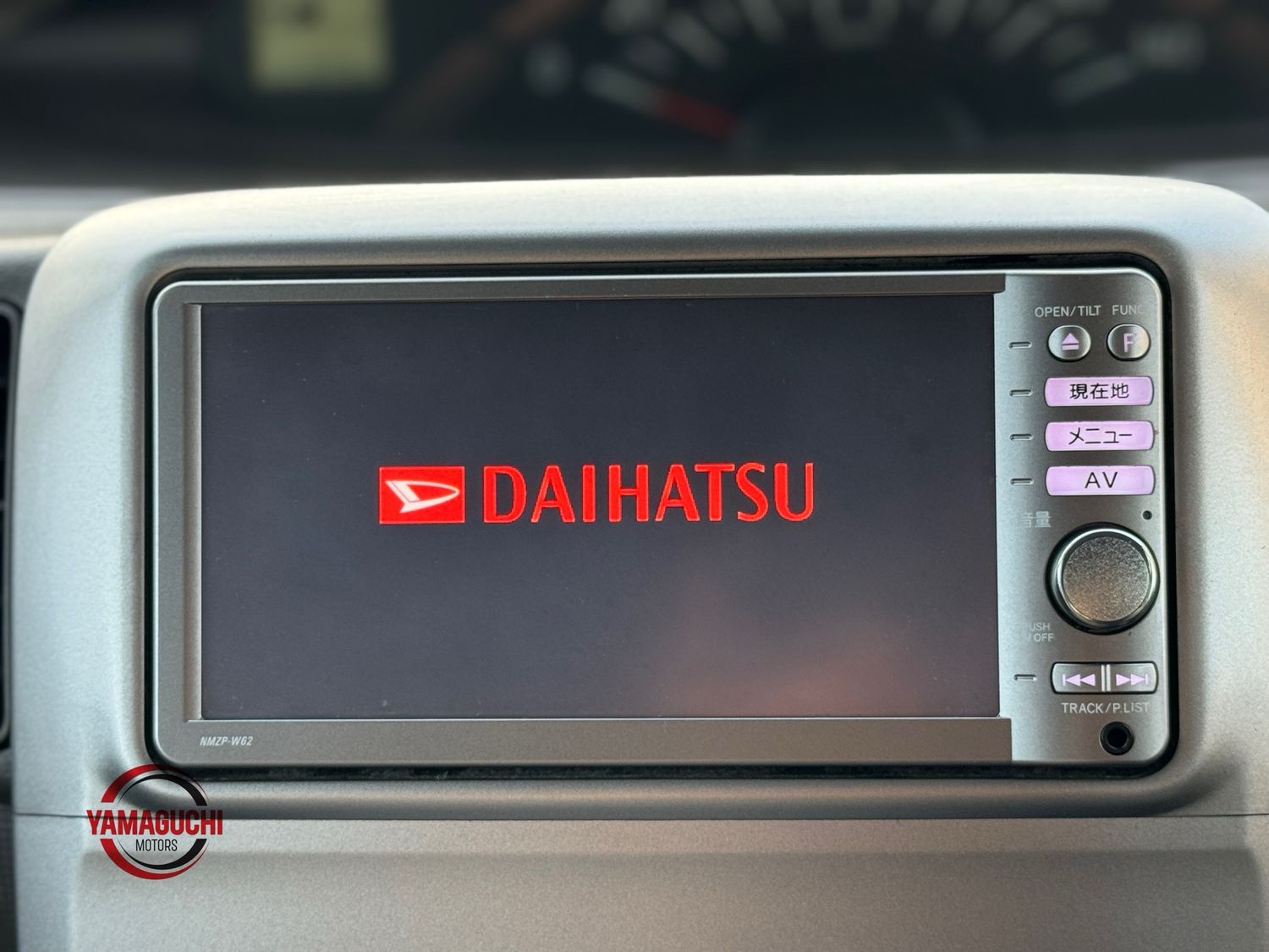 BEAUTIFUL DAIHATSU TANTO WITH ECO IDLE