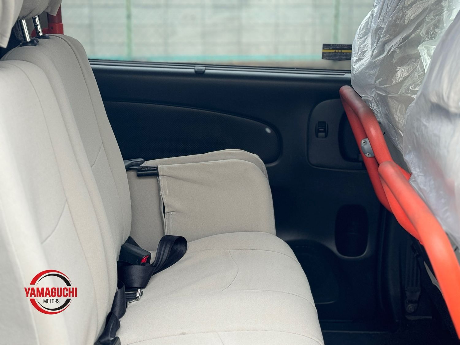 ✨ Nissan Serena 20S Selection for Sale! ✨