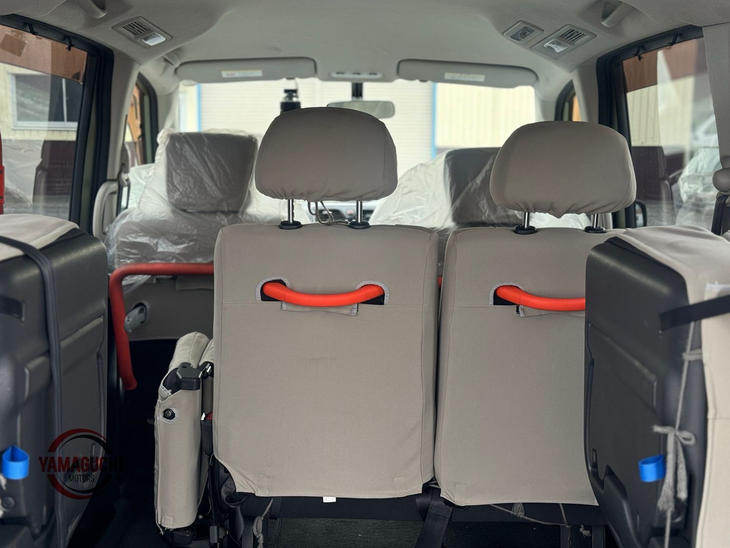 ✨ Nissan Serena 20S Selection for Sale! ✨