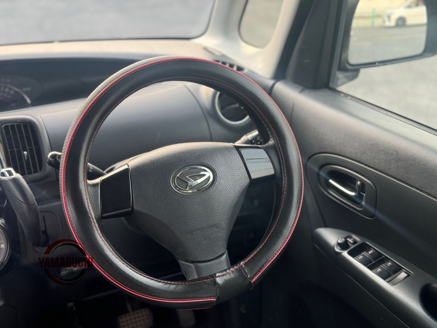 Daihatsu Tanto Eco Idle 4WD For Sale