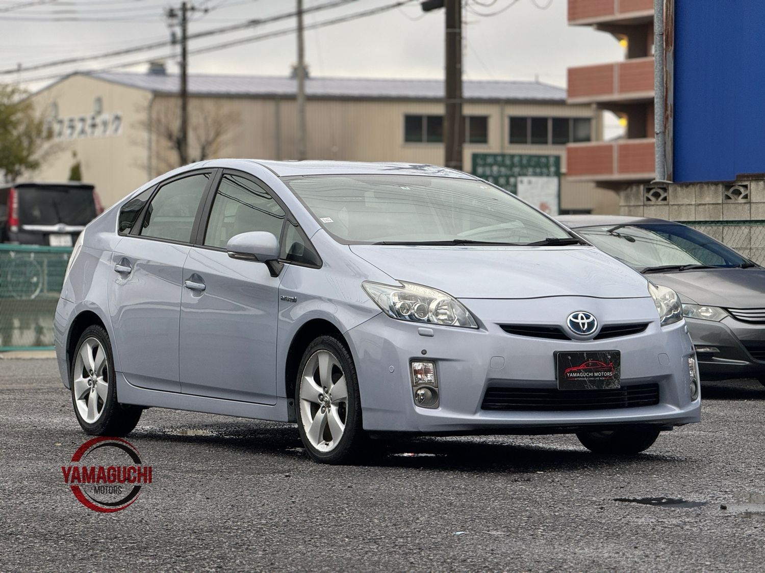 Beautiful Toyota Prius Hybrid G LED Edition For Sale Low Milage