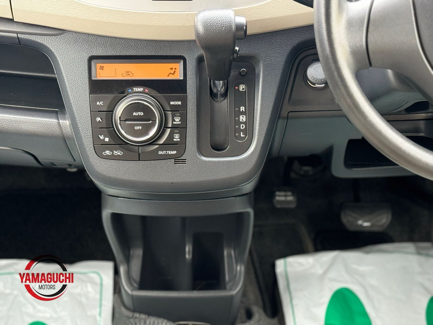 Beautiful Suzuki Wagon R FX-E Grade 10th Anniversary Selection For Sale