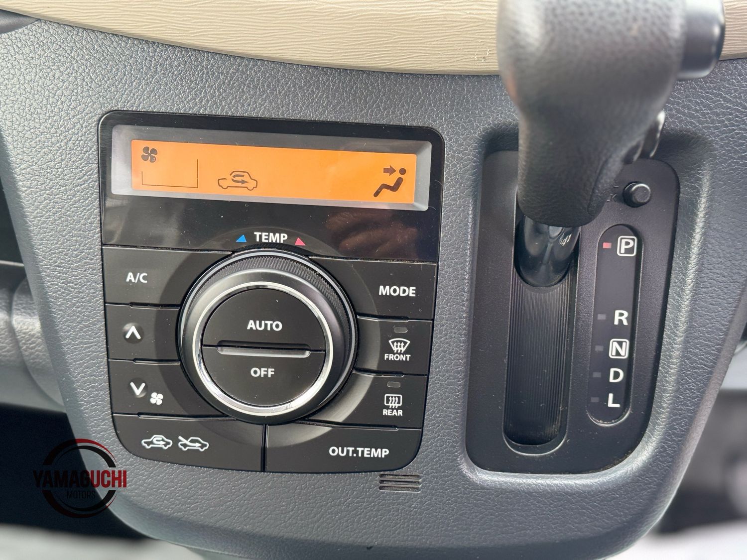 Beautiful Suzuki Wagon R FX-E Grade 10th Anniversary Selection For Sale