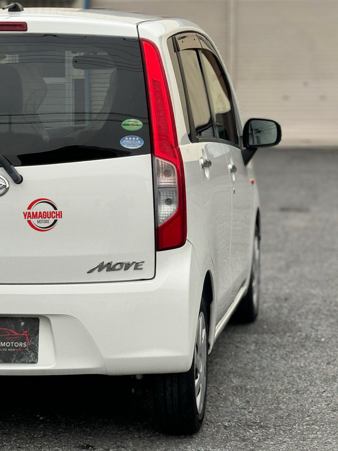 Beautiful Daihatsu Move Eco Idle 2015 Model L_SA Selection 4WD For Sale