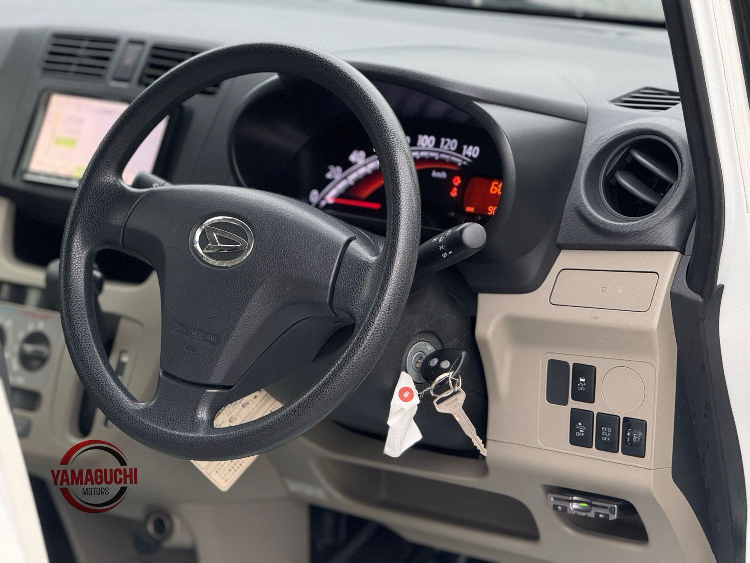 Beautiful Daihatsu Move Eco Idle 2015 Model L_SA Selection 4WD For Sale