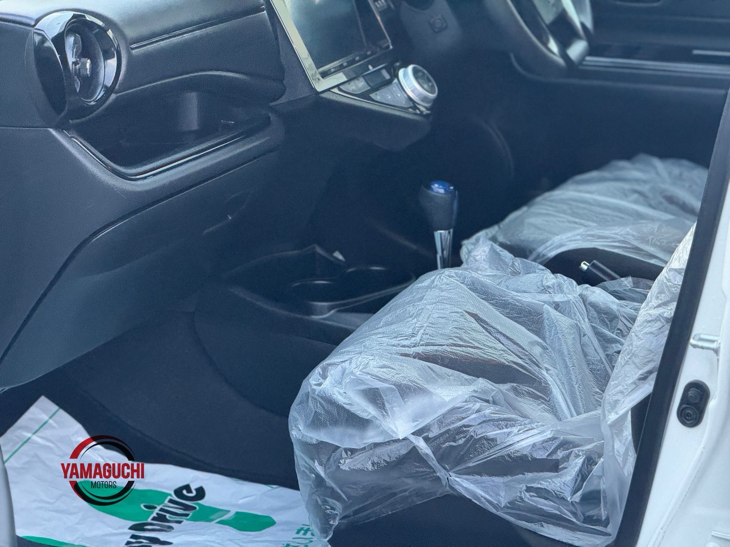 Beautiful Toyota Aqua G Grade 2017 Model For Sale