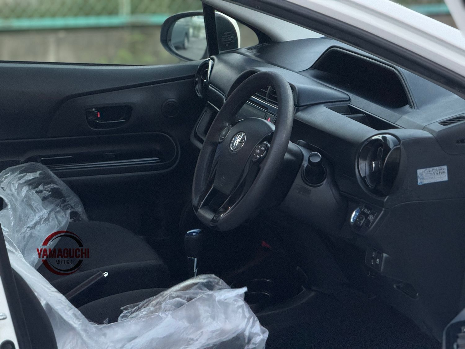 Beautiful Toyota Aqua G Grade 2017 Model For Sale