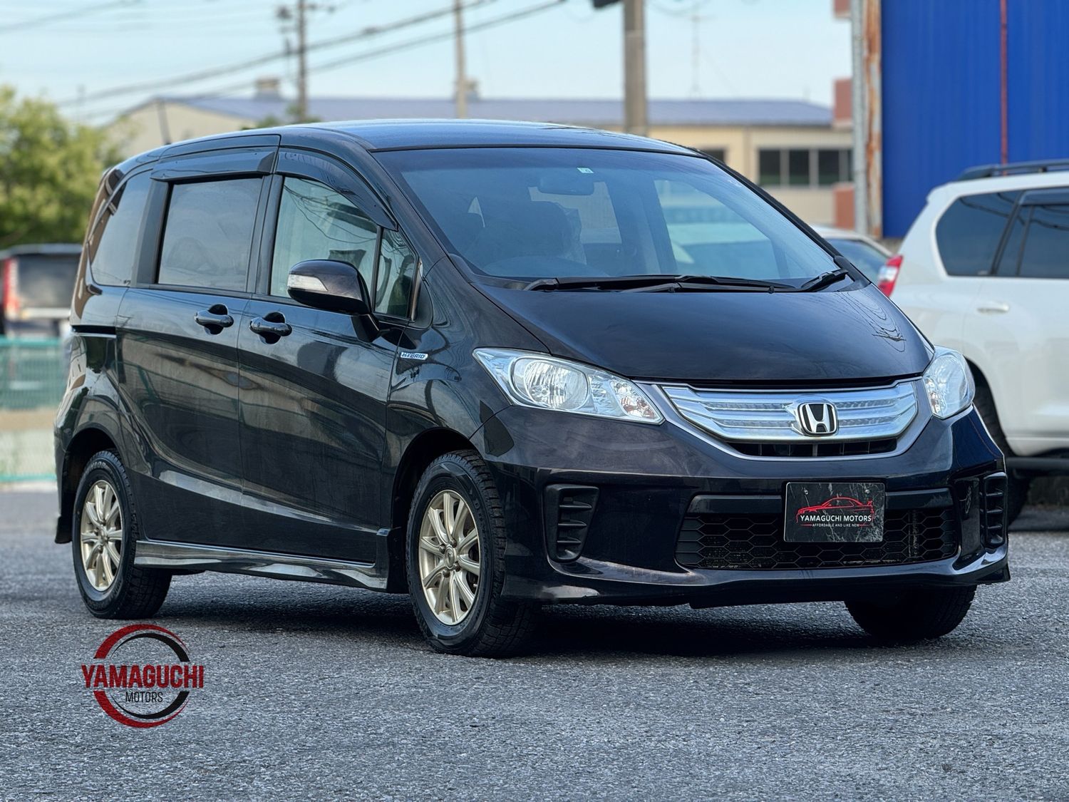 Beautiful Honda Freed Hybrid 2012 Model GL Package For Sale In Stylish Purple Colour 