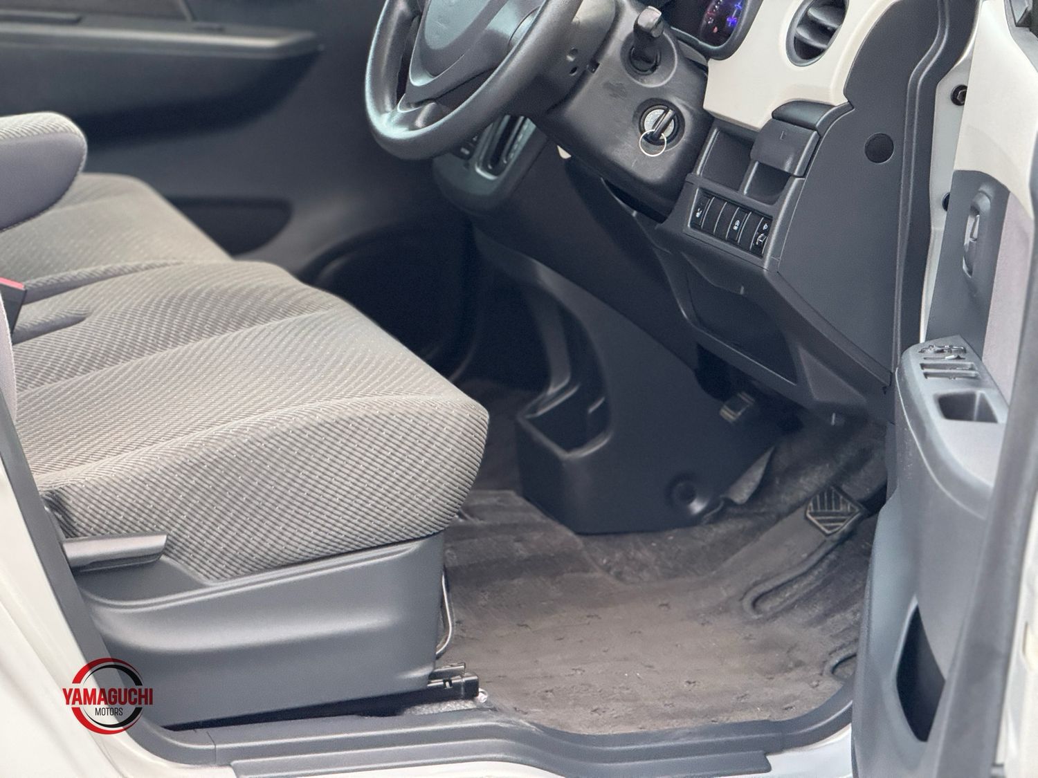 ✨ Beautiful Suzuki Wagon R FX Grade Idling Stop – 2016 Model ✨