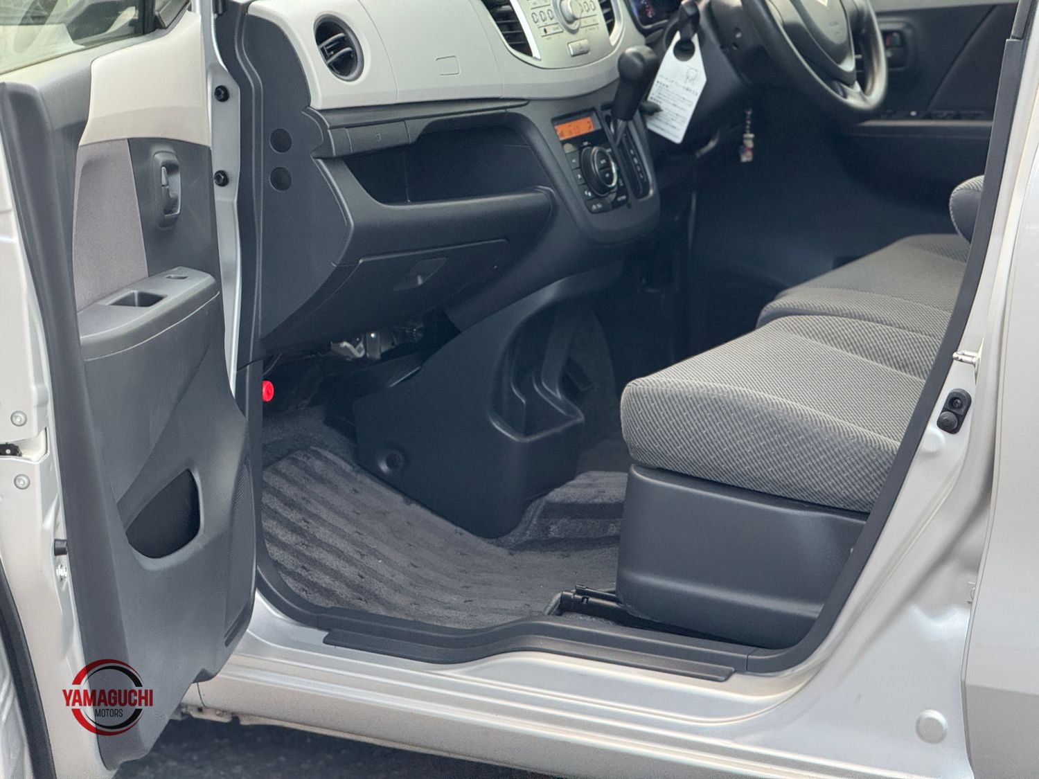 ✨ Beautiful Suzuki Wagon R FX Grade Idling Stop – 2016 Model ✨