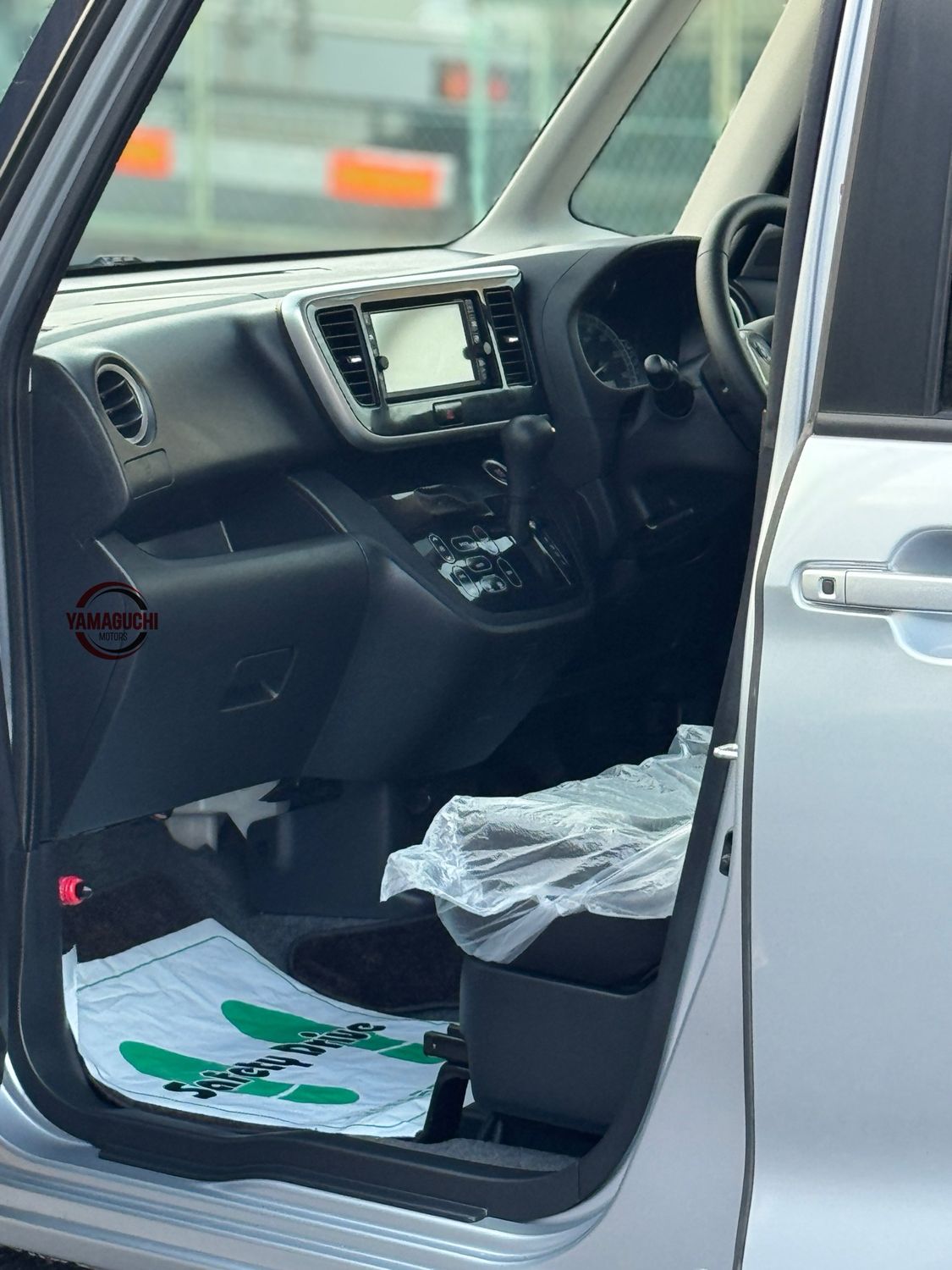 💐 Nissan Dayz Roox – Highway Star G Package (2017 Model) 