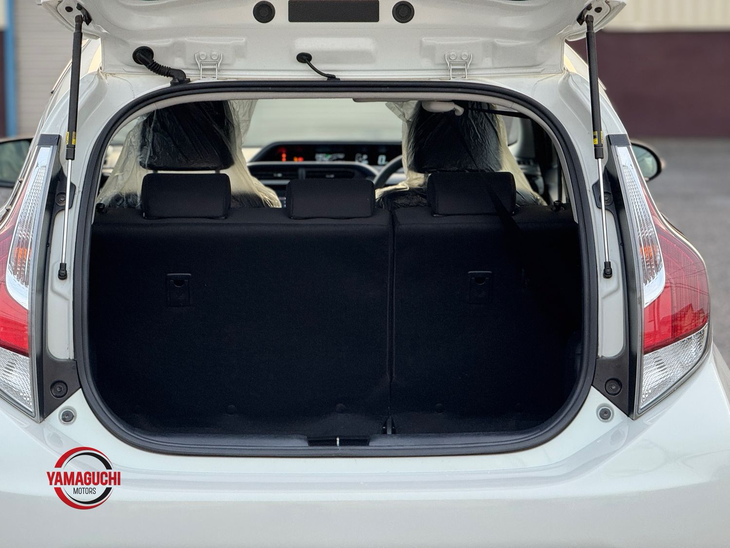 Model: 2017 Toyota Aqua Hybrid – G Grade