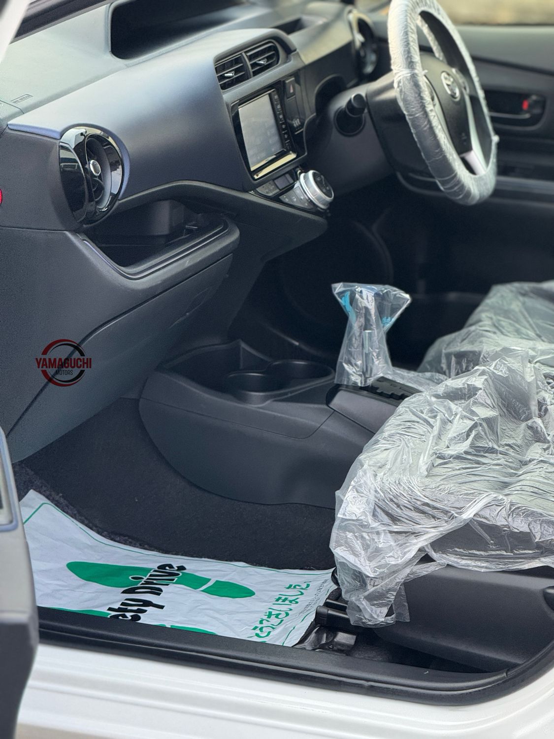 Model: 2017 Toyota Aqua Hybrid – G Grade