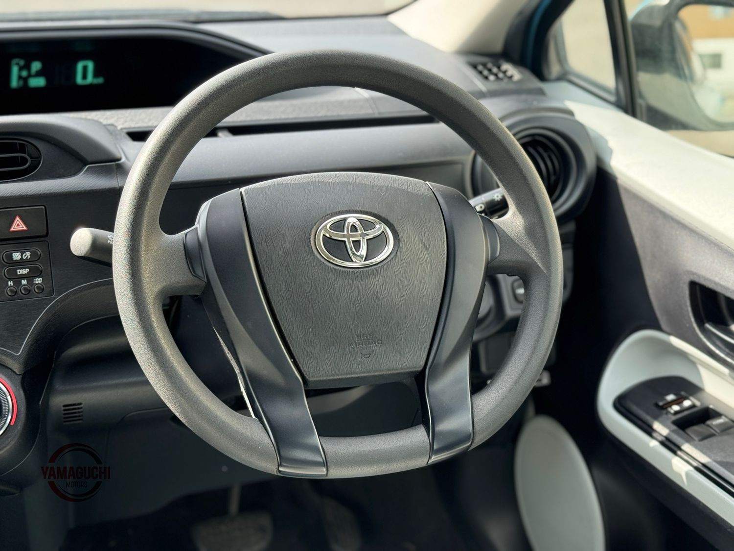 Toyota Aqua Hybrid G Grade Edition For Sale In Just 520,000¥