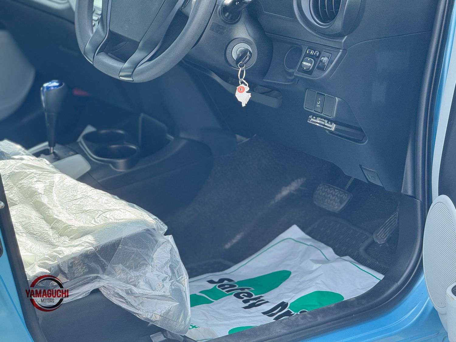 Toyota Aqua Hybrid G Grade Edition For Sale In Just 520,000¥