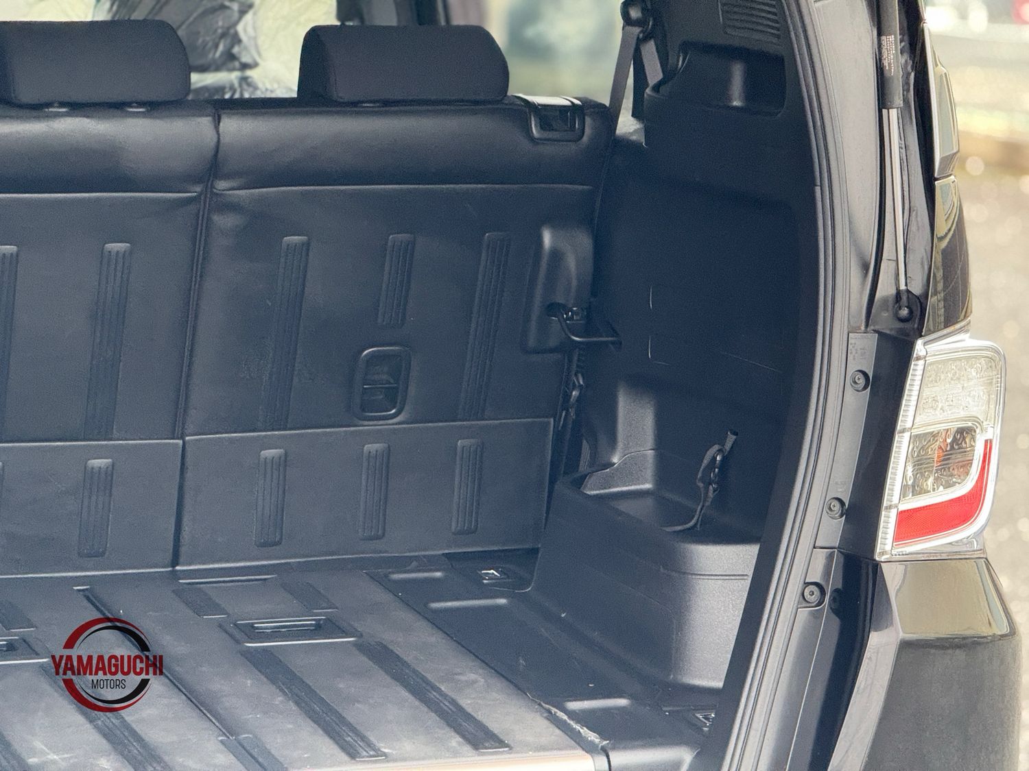 ✨ 2014 Honda Freed Spike Hybrid – Compact 5-Seater MPV ✨