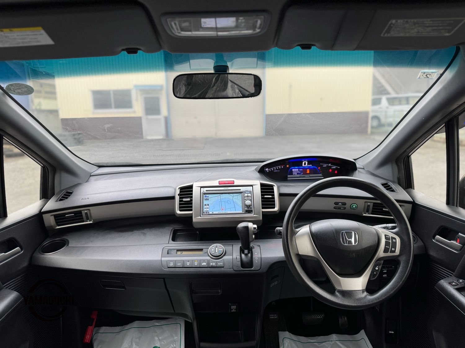 ✨ 2014 Honda Freed Spike Hybrid – Compact 5-Seater MPV ✨