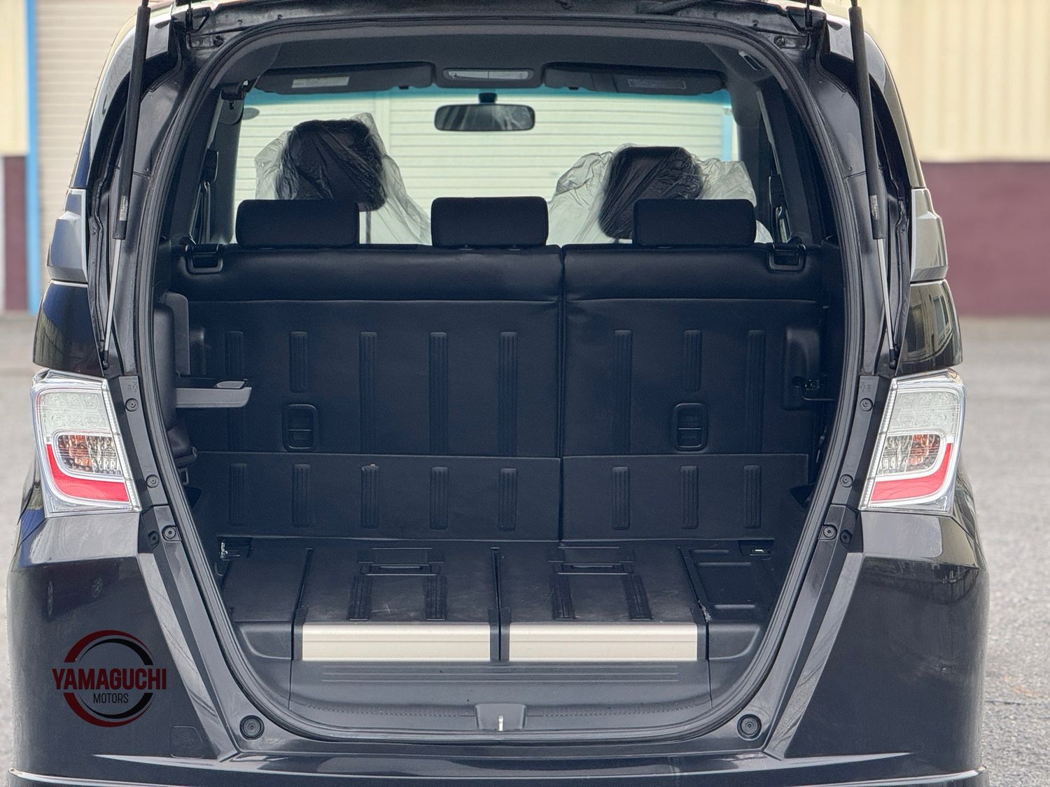 ✨ 2014 Honda Freed Spike Hybrid – Compact 5-Seater MPV ✨