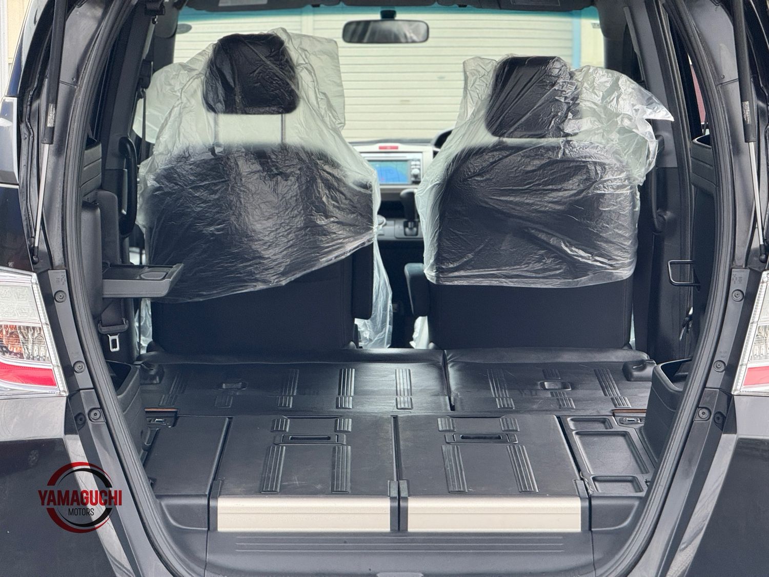 ✨ 2014 Honda Freed Spike Hybrid – Compact 5-Seater MPV ✨