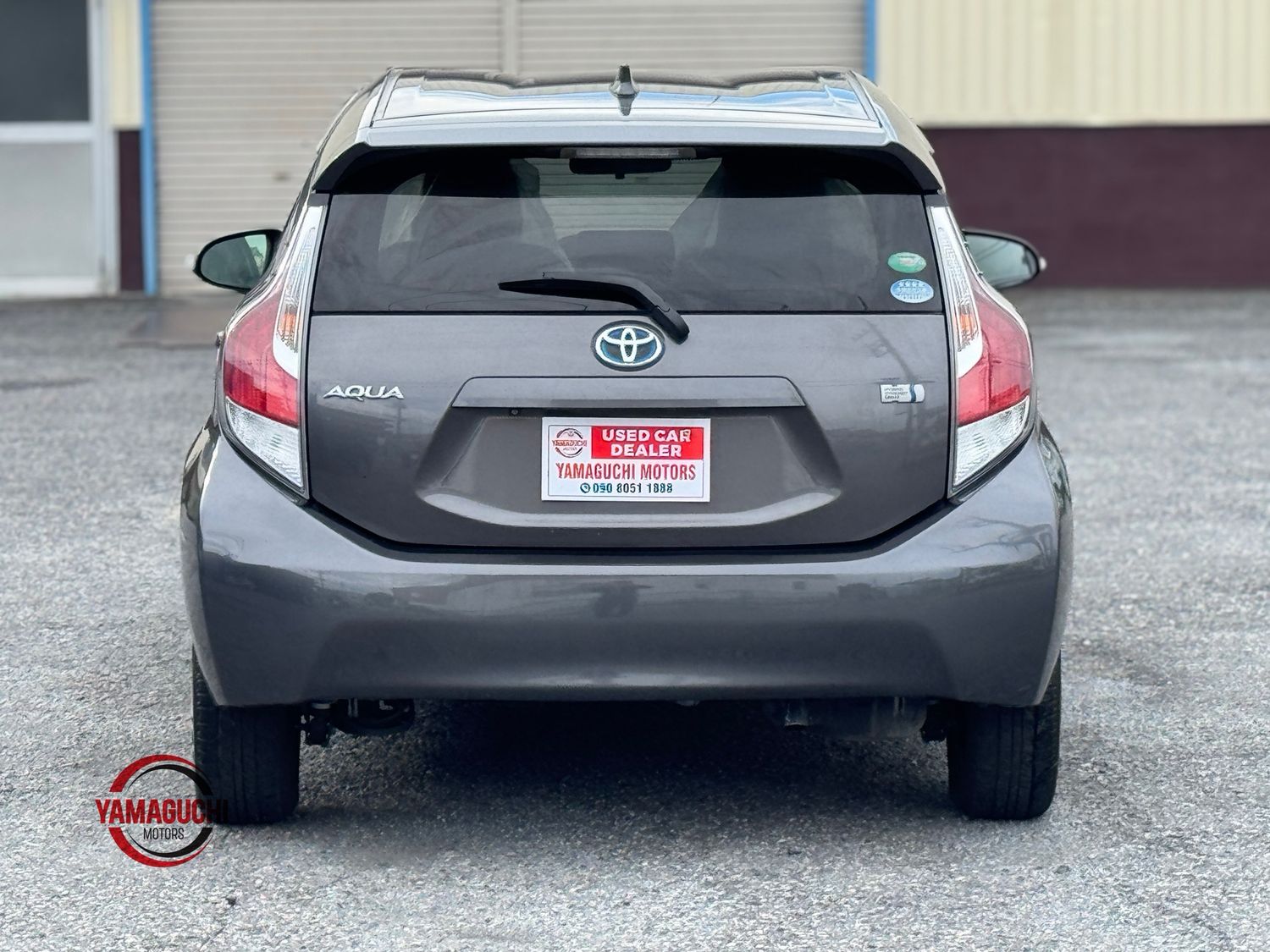 🌟 2016 Toyota Aqua Hybrid – Premium Grey Edition