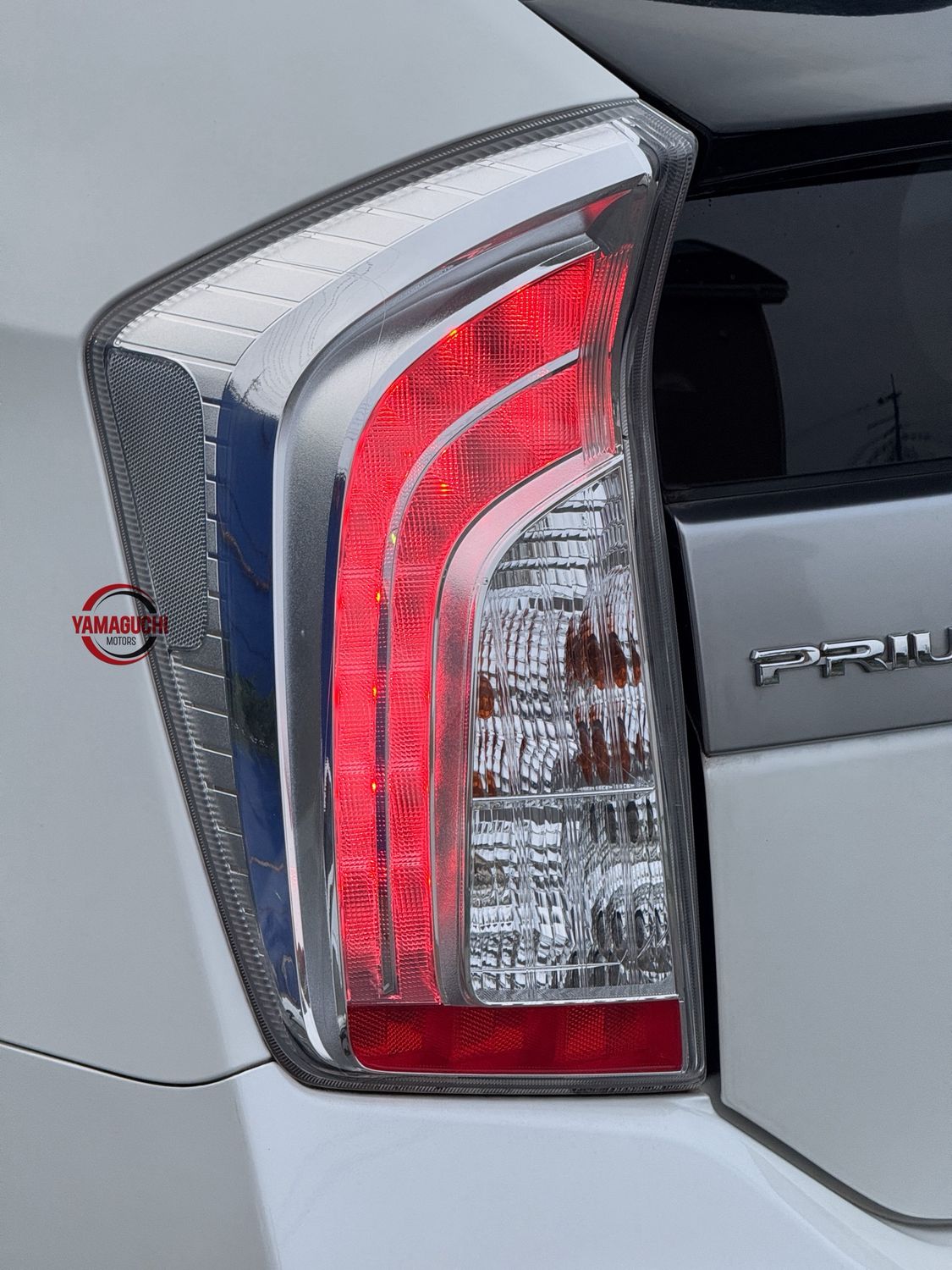 🎌 ✨ TOYOTA PRIUS PHV PLUG-IN HYBRID – PREMIUM FULL DESCRIPTION ✨