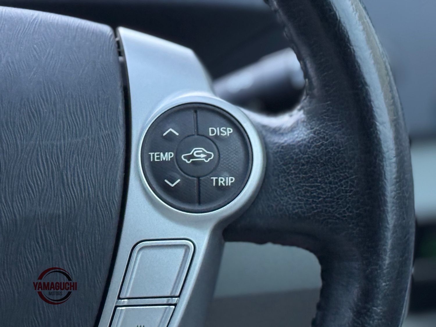 🎌 ✨ TOYOTA PRIUS PHV PLUG-IN HYBRID – PREMIUM FULL DESCRIPTION ✨