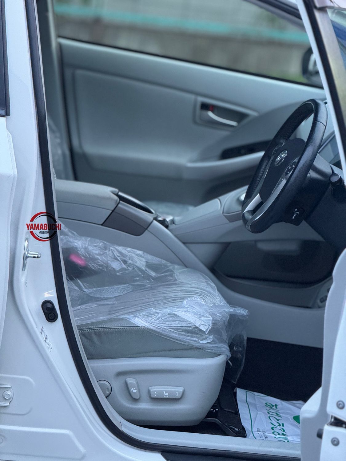 🎌 ✨ TOYOTA PRIUS PHV PLUG-IN HYBRID – PREMIUM FULL DESCRIPTION ✨