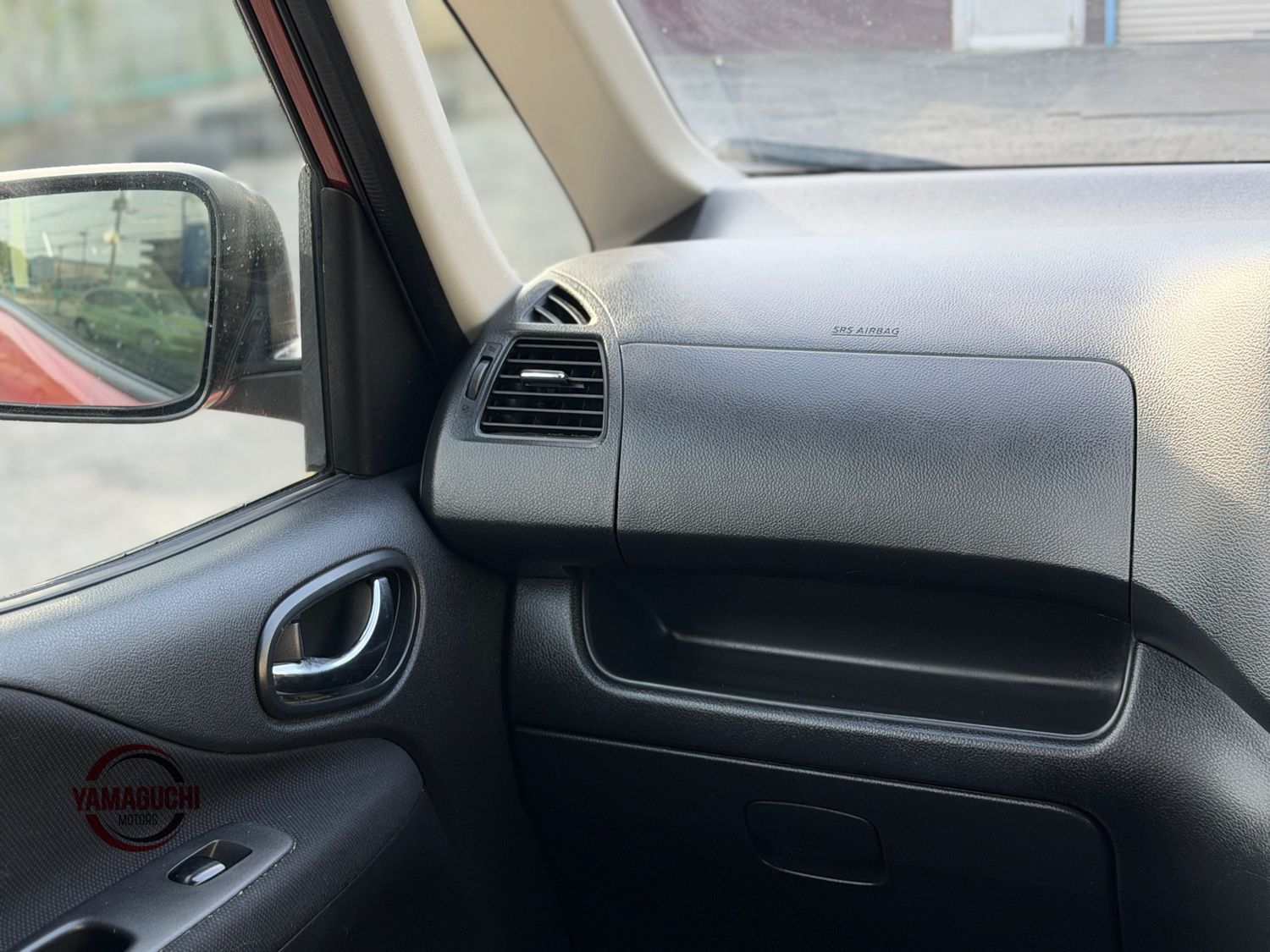 Stunning 2015 Nissan Serena 4wd