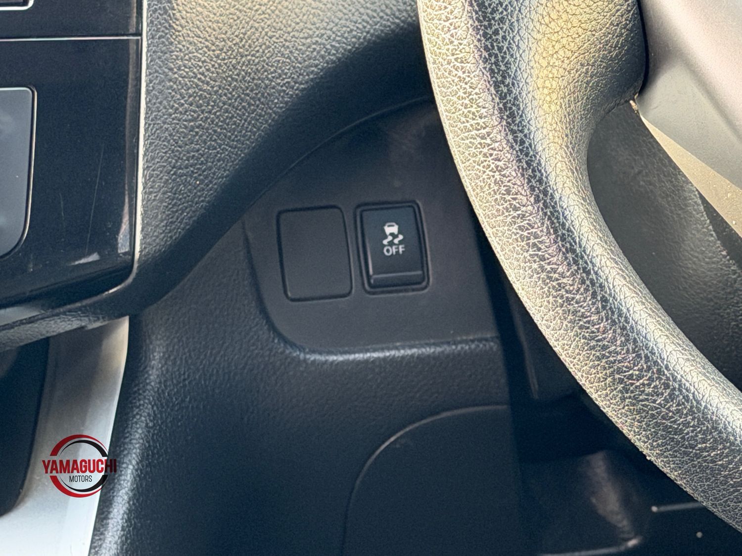 Stunning 2015 Nissan Serena 4wd