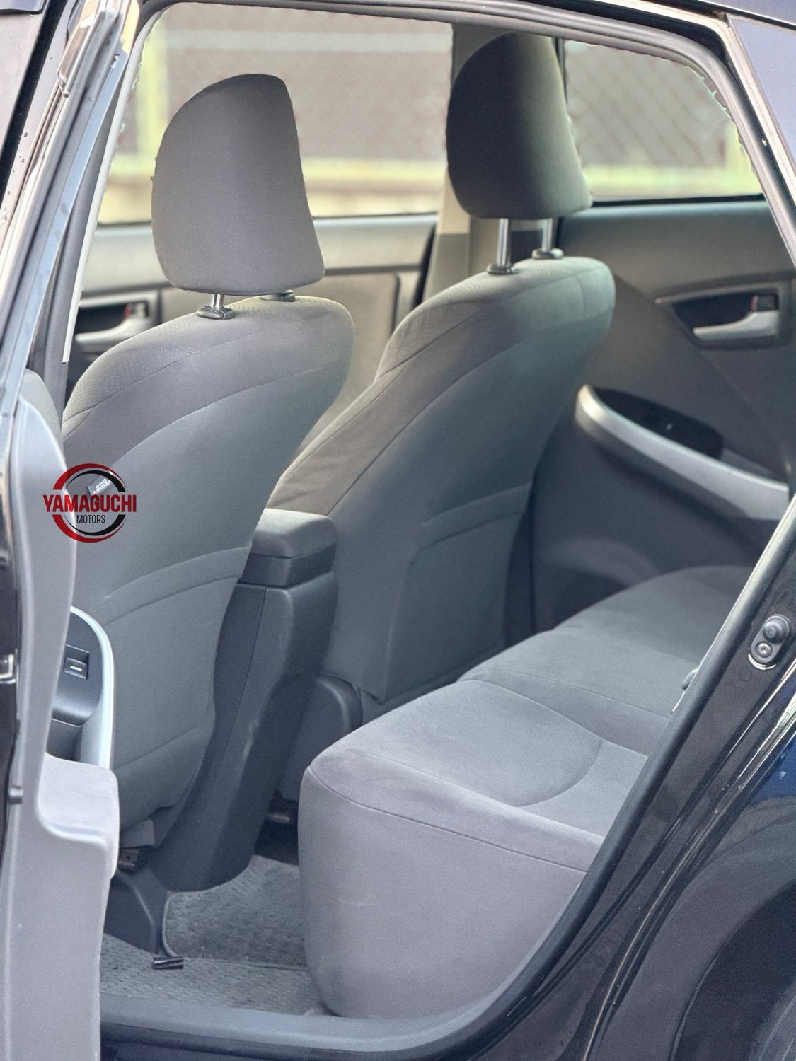 Beautiful Toyota Prius Hybrid In Black Colour 