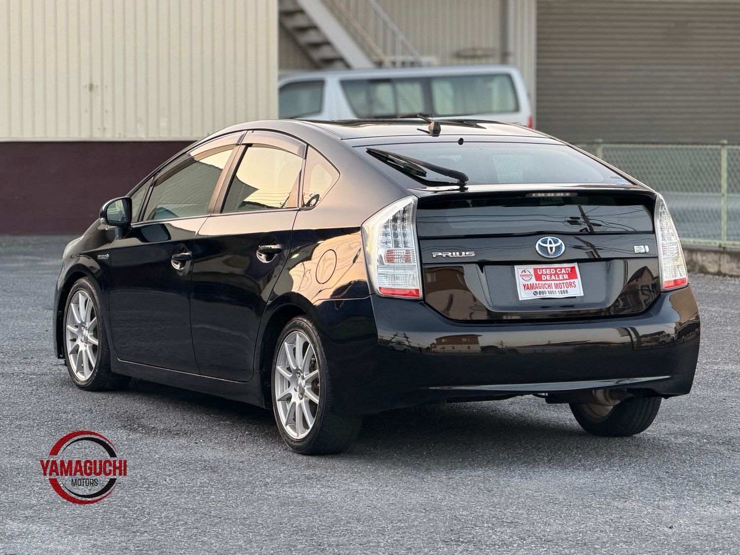 Beautiful Toyota Prius Hybrid In Black Colour 
