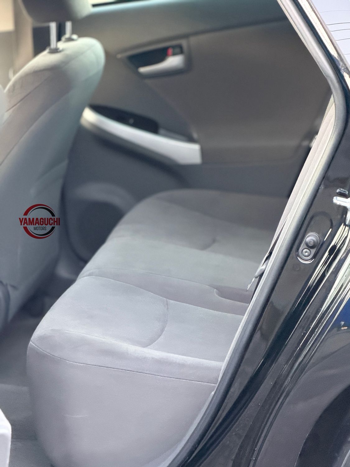 Beautiful Toyota Prius Hybrid In Black Colour 