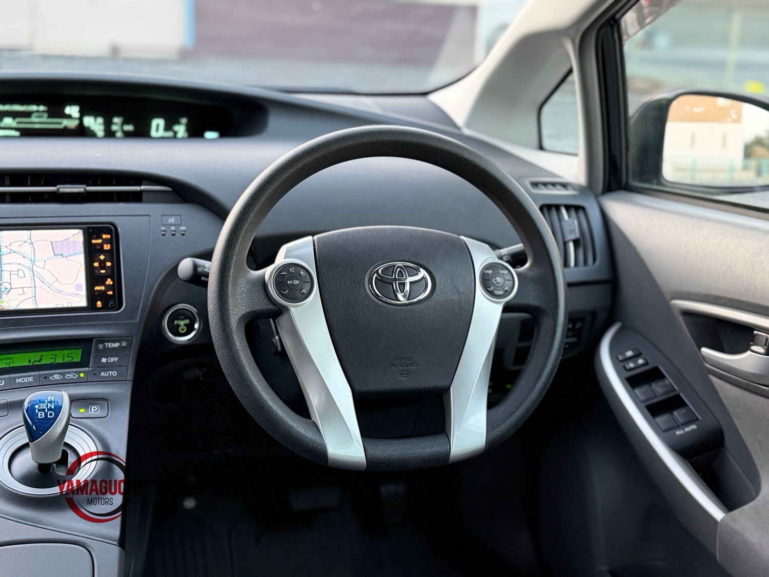 Beautiful Toyota Prius Hybrid In Black Colour 