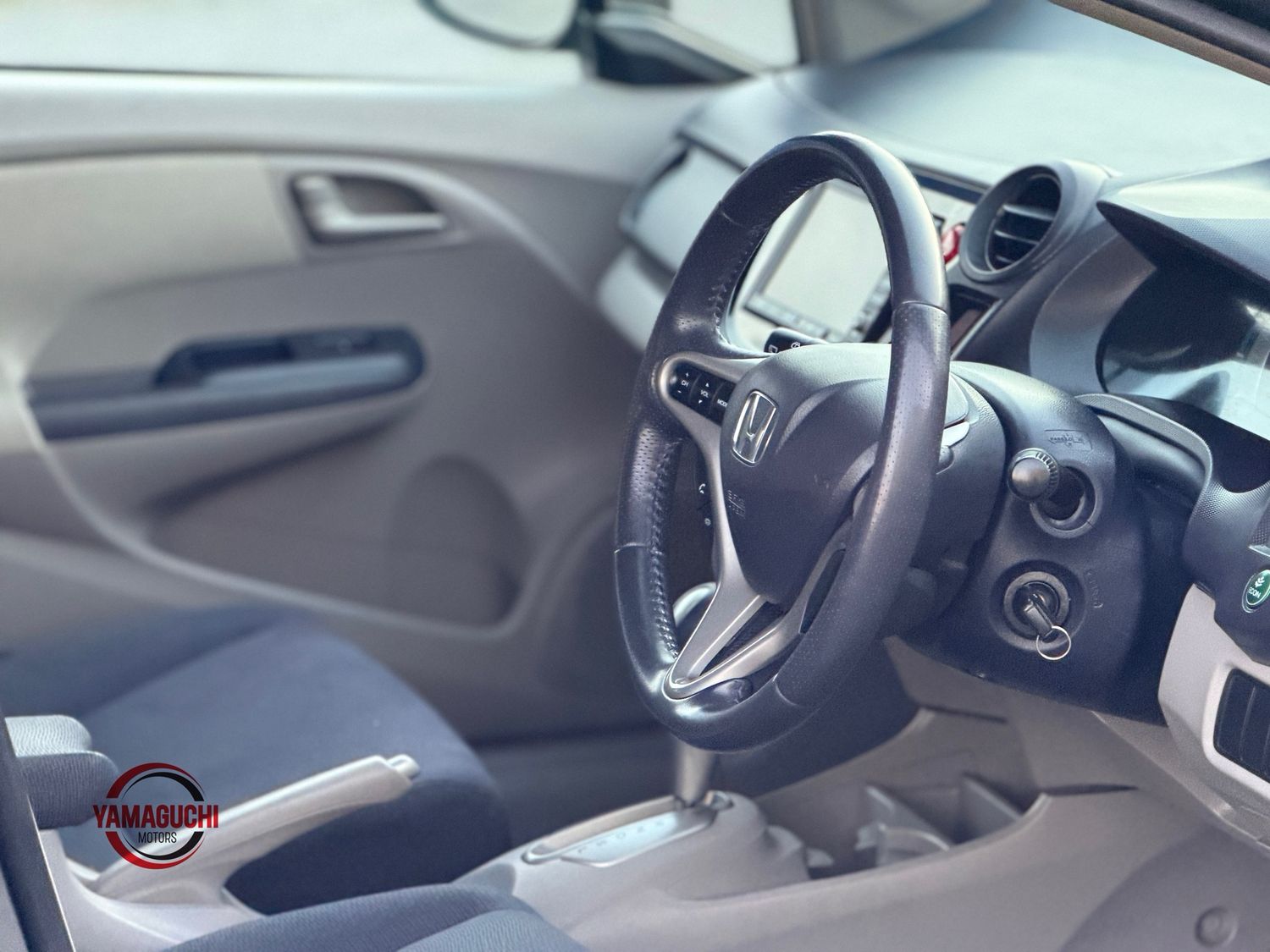 Honda Insight Hybrid G Grade