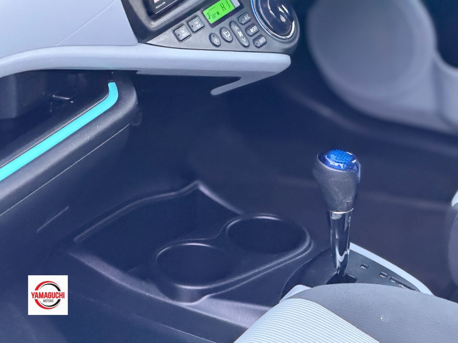 Toyota Aqua Hybrid Blue Edition 