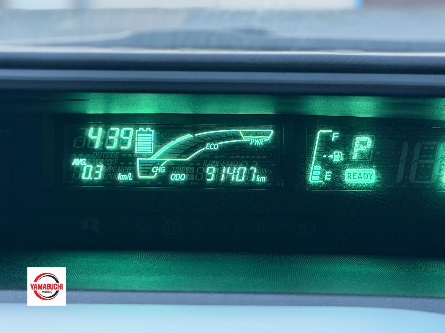 Toyota Aqua Hybrid Blue Edition 