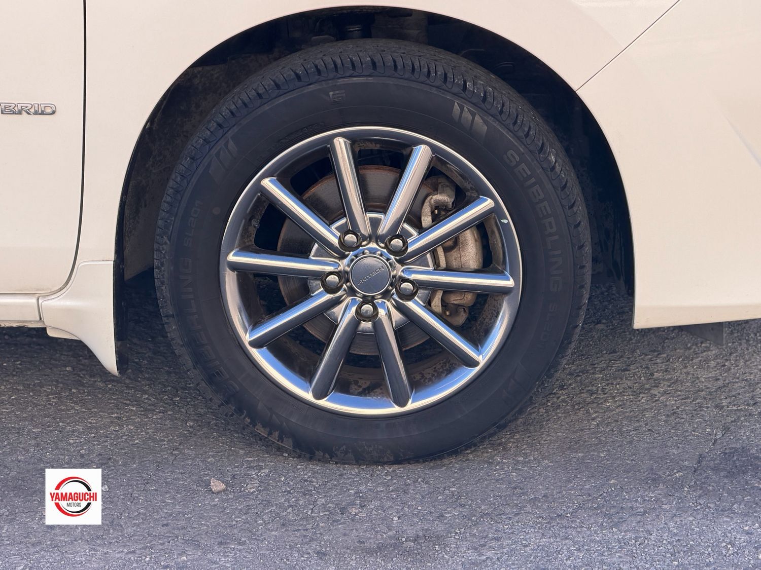 ✨ 2015 NISSAN SERENA S-HYBRID ✨