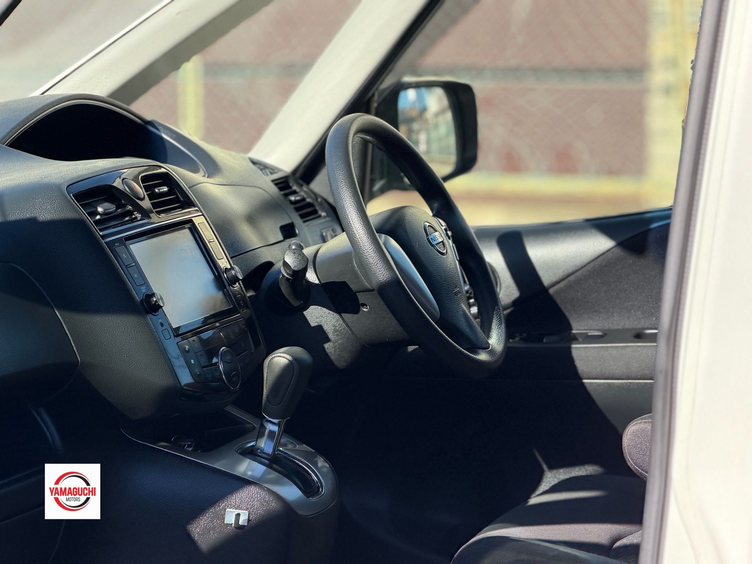 ✨ 2015 NISSAN SERENA S-HYBRID ✨