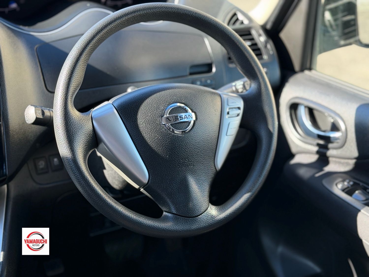 ✨ 2015 NISSAN SERENA S-HYBRID ✨