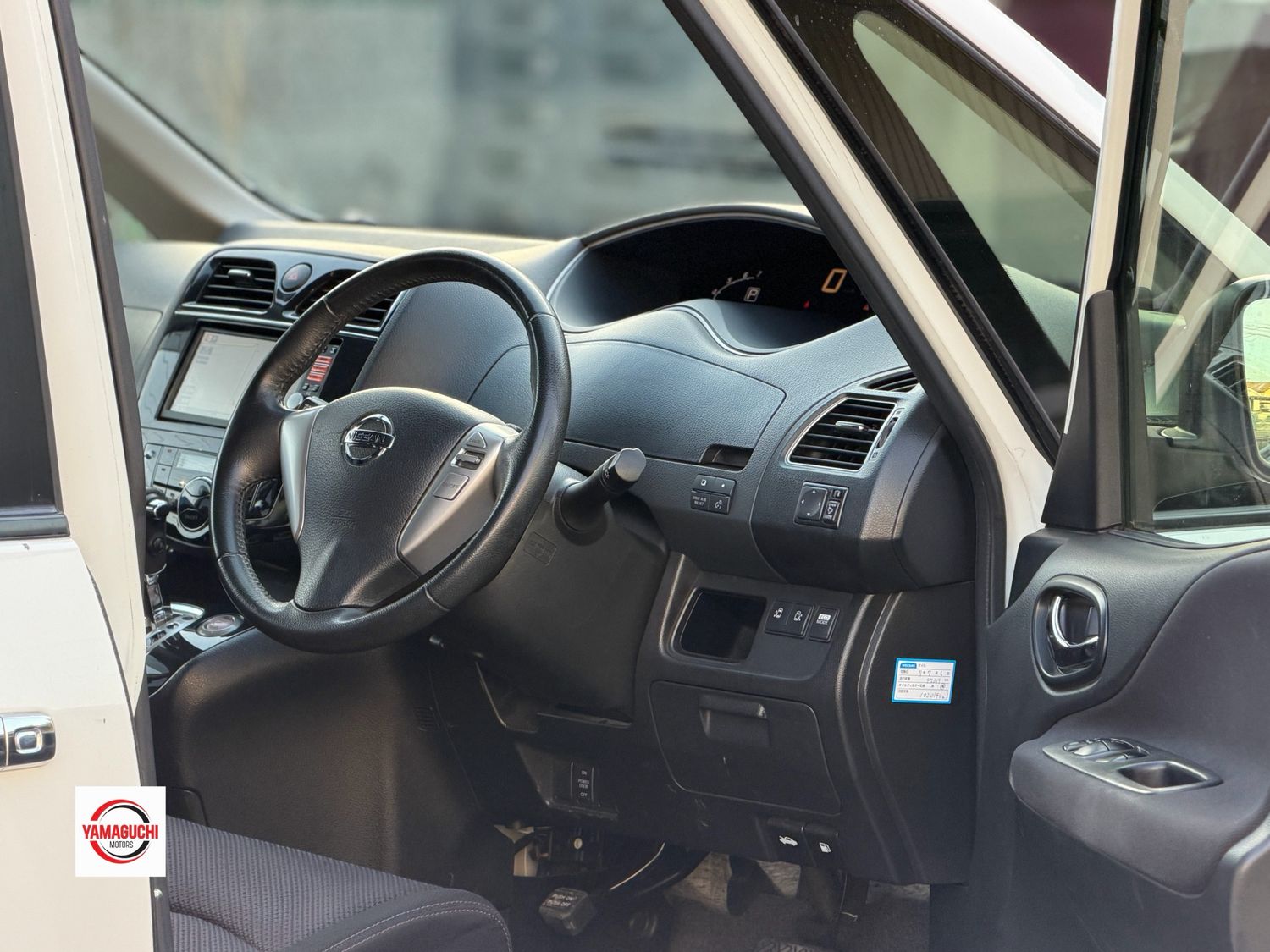 2013 NISSAN SERENA S-HYBRID Highway Star Hybrid | Advance Family MPV 