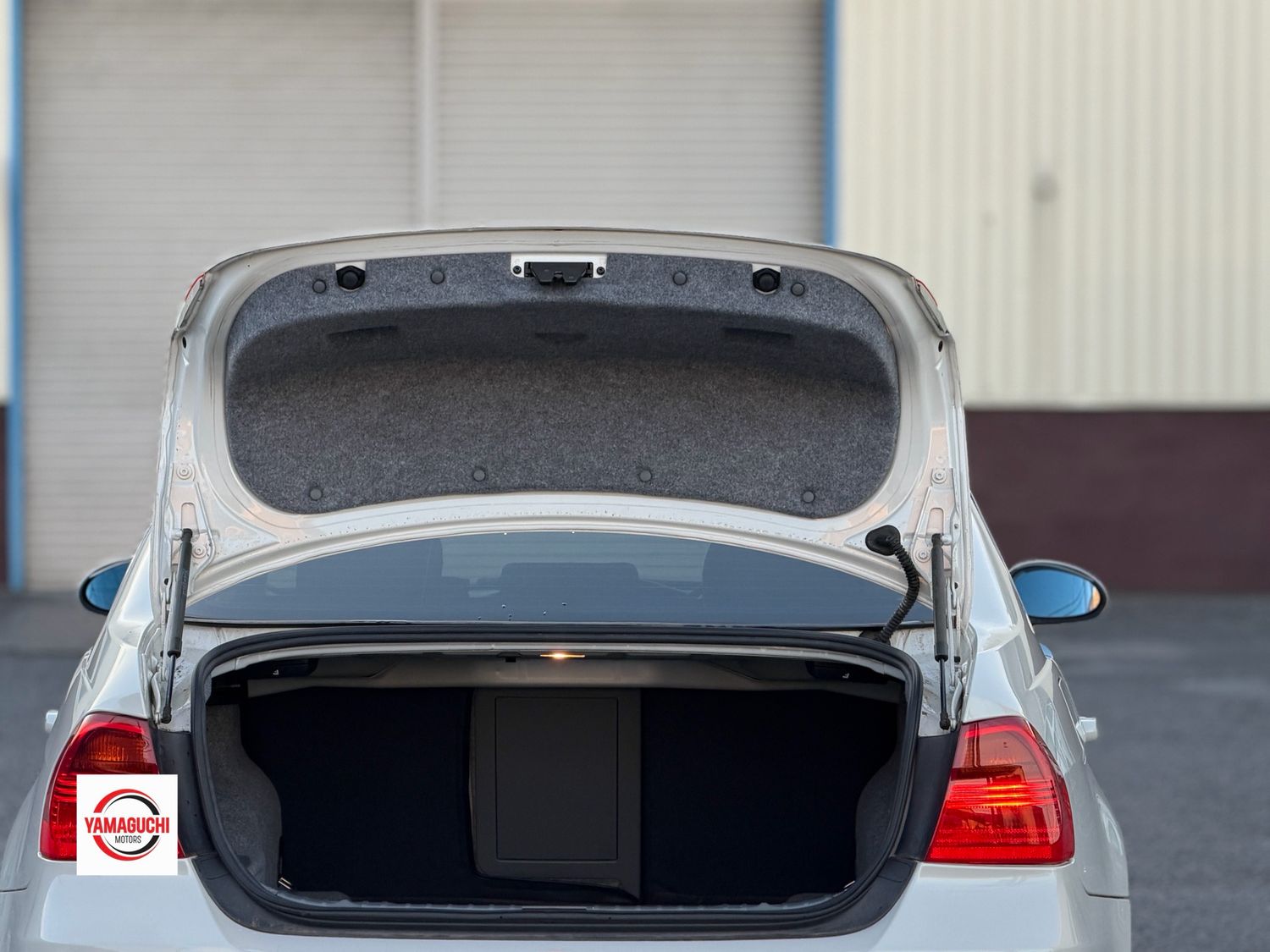 BMW 3 SERIES (E90) – PREMIUM SPORT SEDAN 