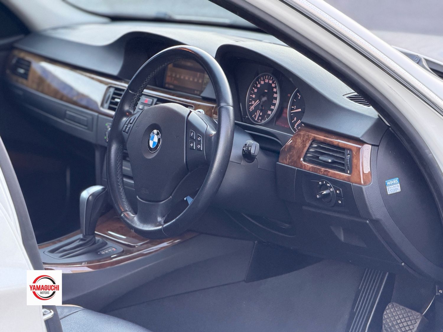 BMW 3 SERIES (E90) – PREMIUM SPORT SEDAN 