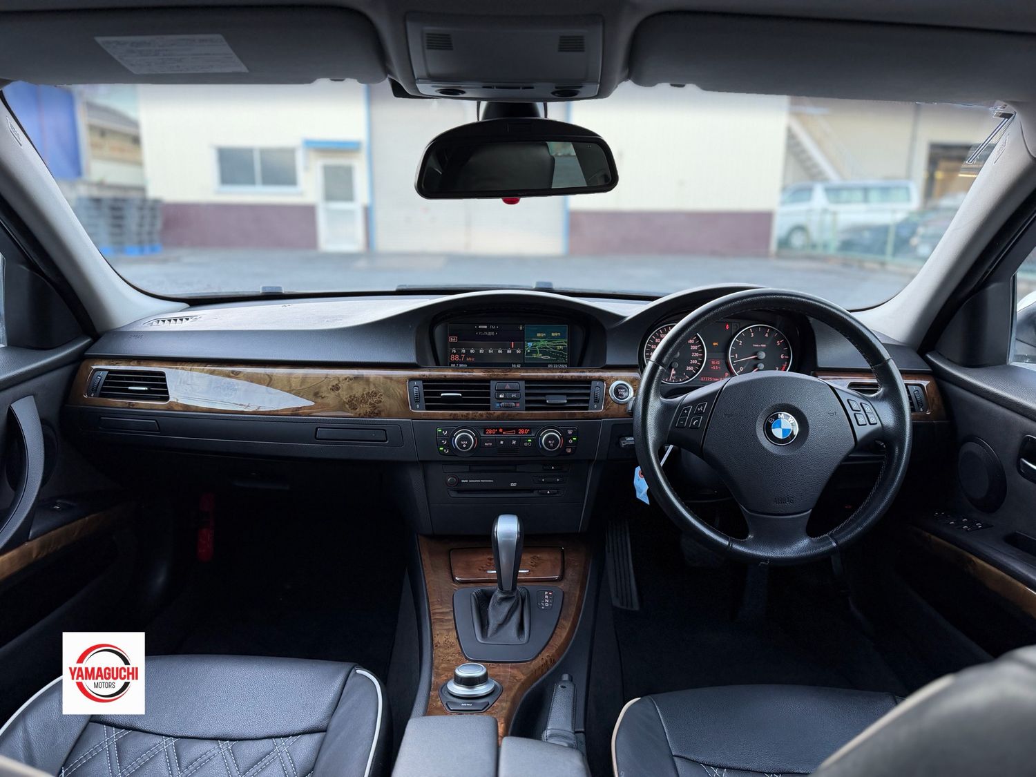 BMW 3 SERIES (E90) – PREMIUM SPORT SEDAN 